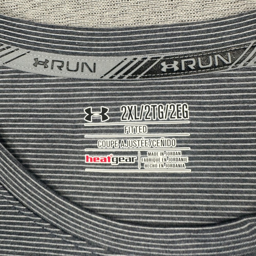 Under Armour Long Sleeve Run Shirt Mens 2XL Fitted Gray Micro Stripe HeatGear - Picture 3 of 11